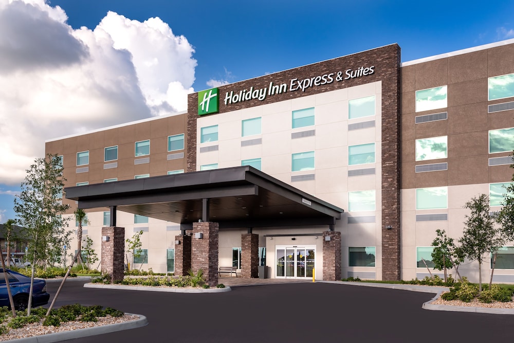 Holiday Inn Express & Suites Punta Gorda by IHG in Punta Gorda, United States