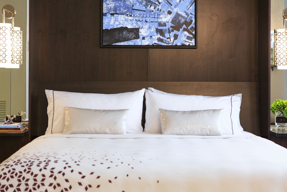 Renaissance Denver Downtown City Center Hotel - photo 17