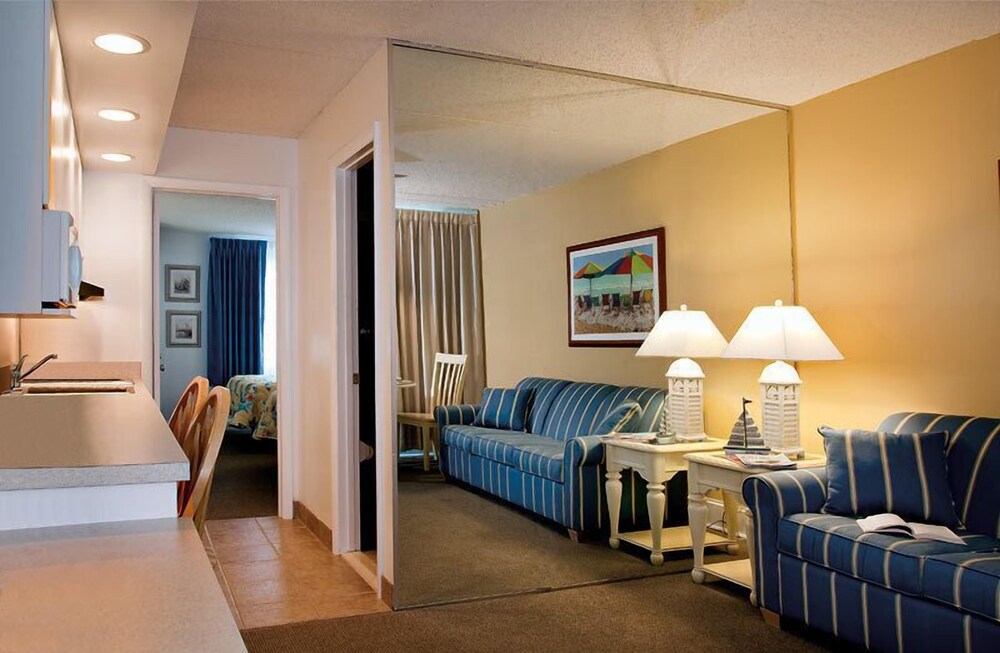 Concord Suites - photo 3