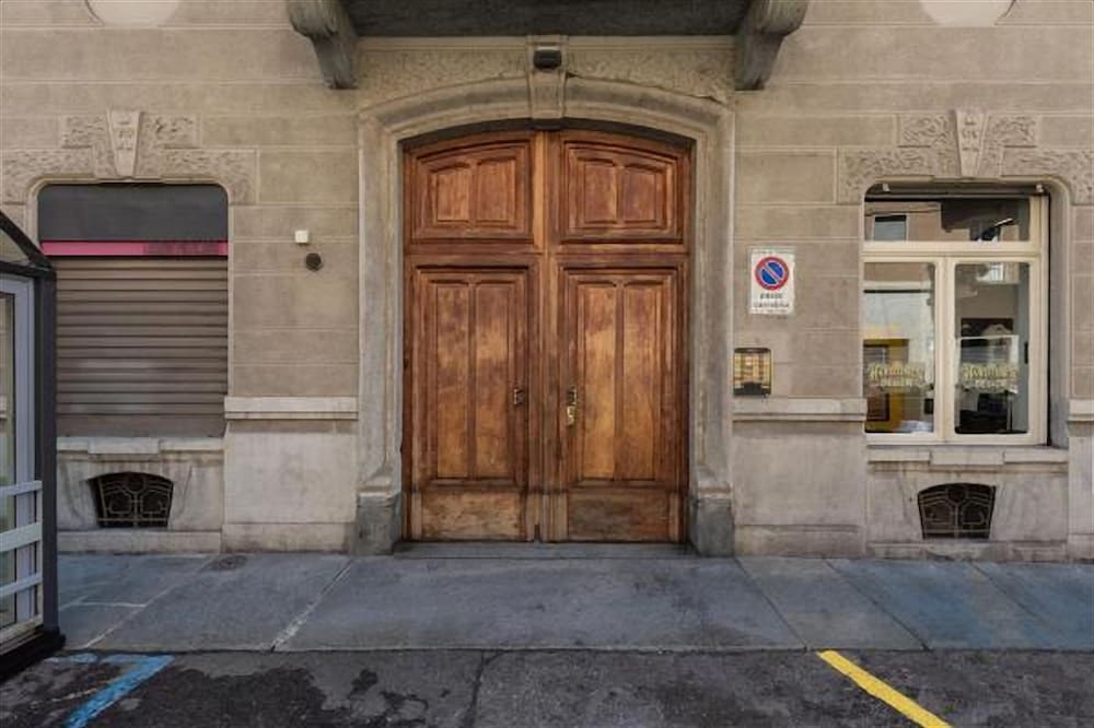 Torino La Mole Sweet Studio — 4-Star Luxury Hotel in Turin, Italy