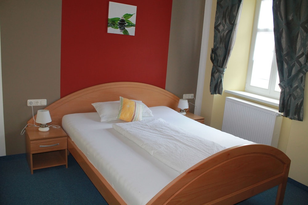 Garni Hotel Post — Weissenstadt — photo 3