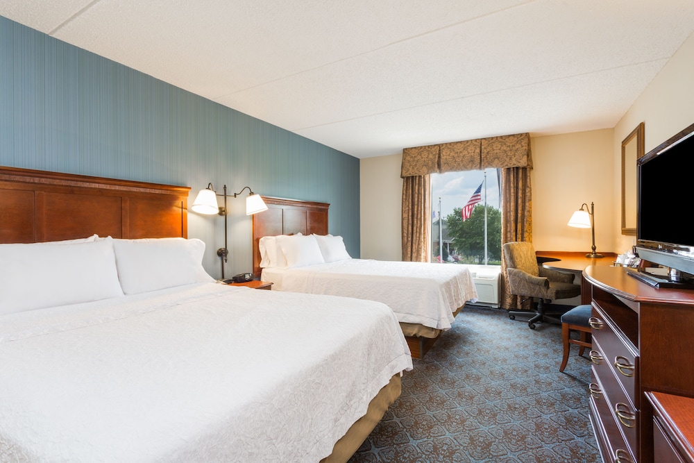 Hampton Inn & Suites Salisbury Fruitland - photo 6
