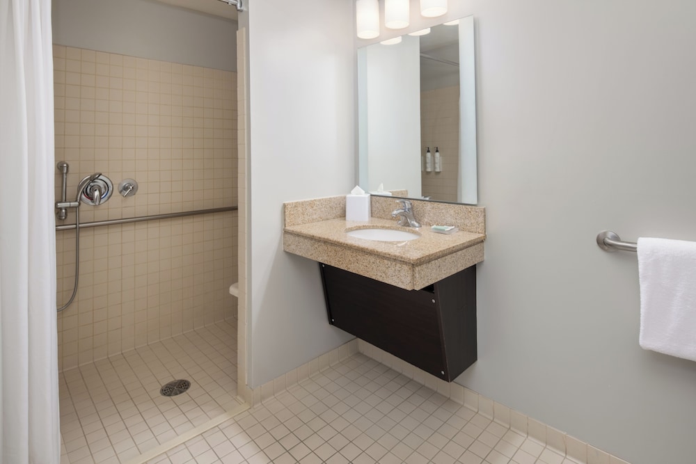 TownePlace Suites by Marriott Lancaster CA - photo 32