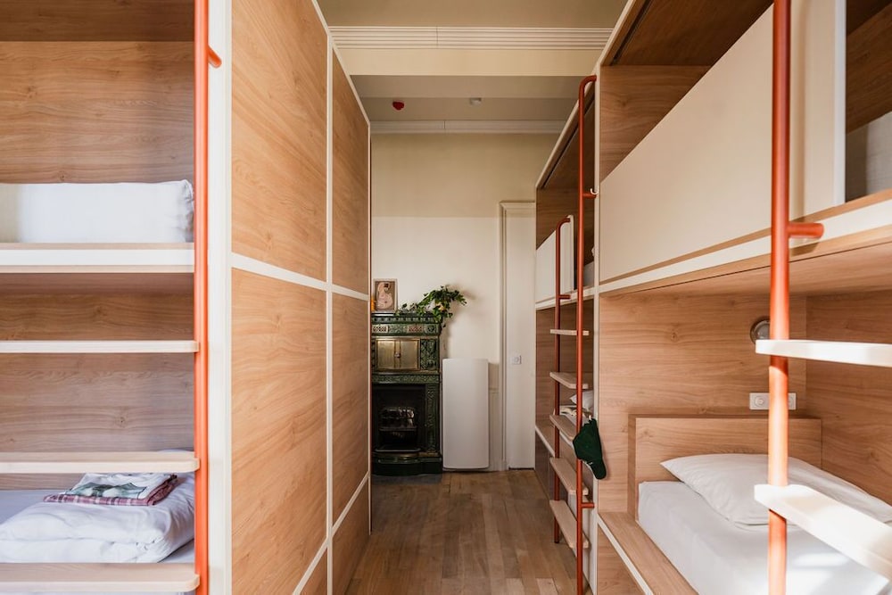 Central - carbon neutral hotel in La Rochelle