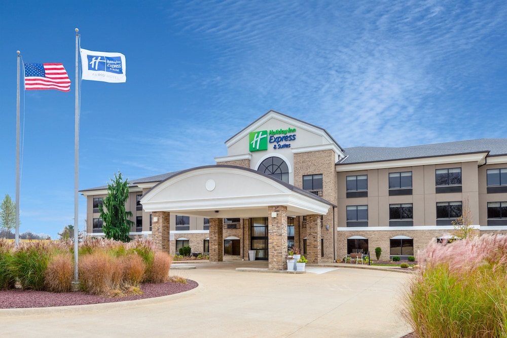 Holiday Inn Express & Suites Wadsworth by IHG - photo 42