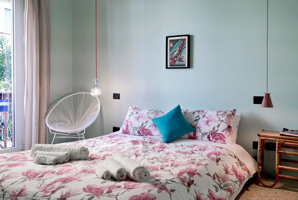 Treetop Rooms - last minute hotel in Rome