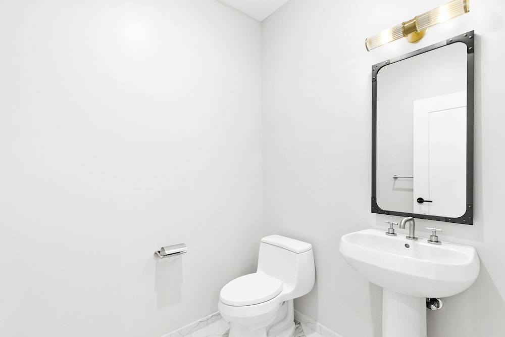 The Vanderbilt Hotel Suites - photo 17