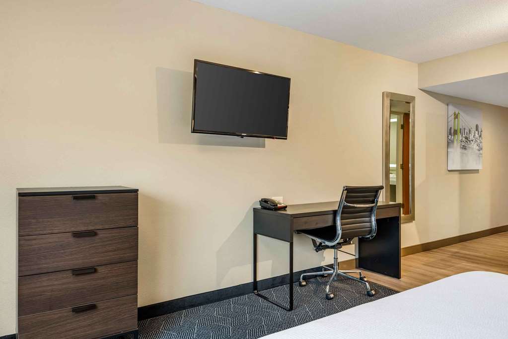 Extended Stay America Premier Suites Portland North - photo 26