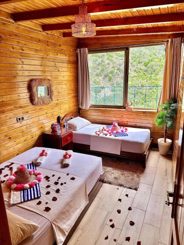 Hotel nabil - carbon neutral hotel in Unknown City