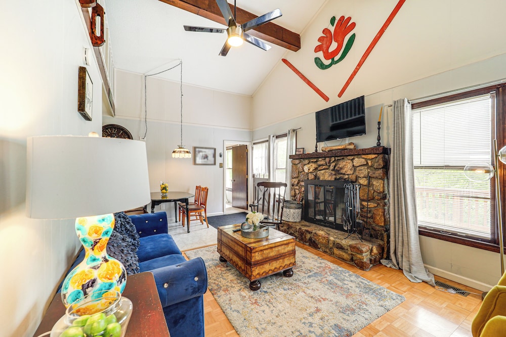 Hike Ski & Unwind: Woodsy Beech Mountain Retreat - photo 6