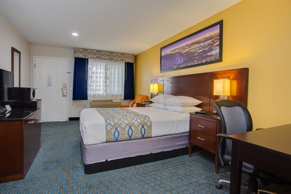 Quality Inn San Diego South Chula Vista - photo 15