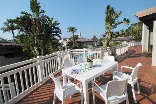 Summer Lodge Villa 3 — 4-Star Luxury Hotel in Margate, South Africa