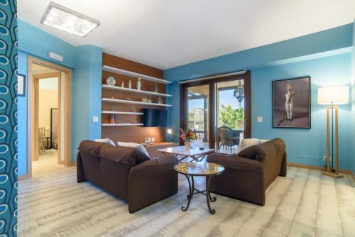 Dhome Baia Mazzaro' — 4-Star Luxury Hotel in Taormina, Italy