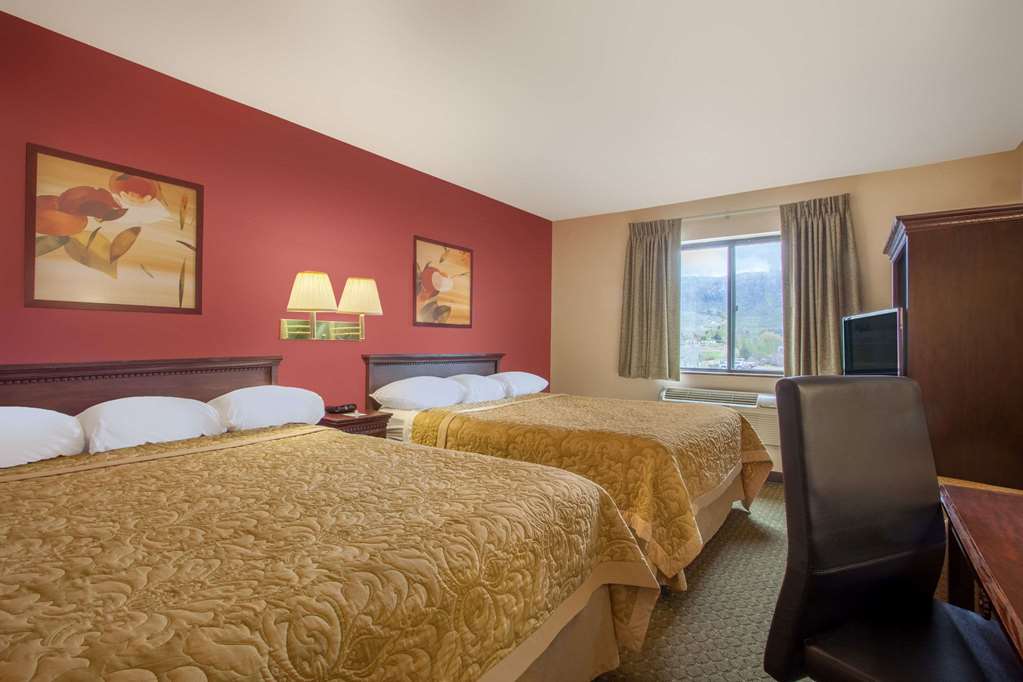 Super 8 by Wyndham Butte MT - photo 18