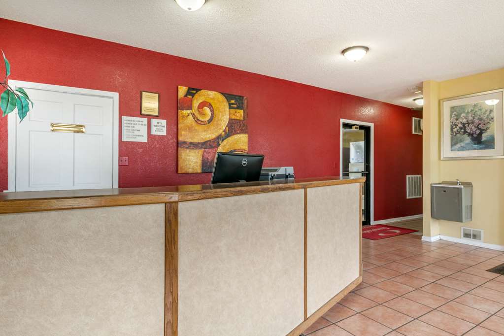 Econo Lodge Jonesboro - photo 5
