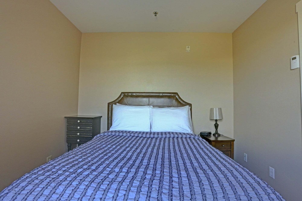 Land's End Resort - photo 54