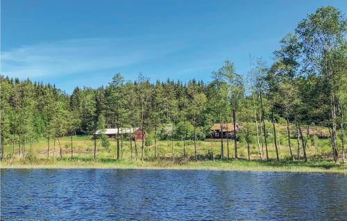 3 Bedroom Stunning Home In Bullaren in Tanumshede, Sweden