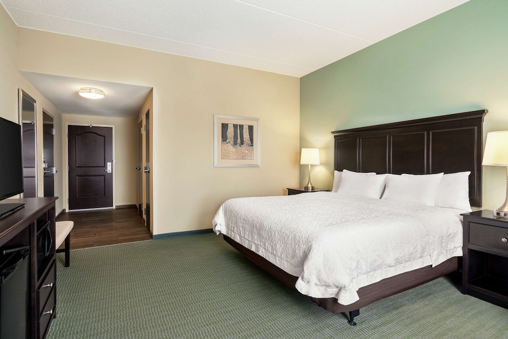 Hampton Inn & Suites Mount Joy Lancaster West - photo 14