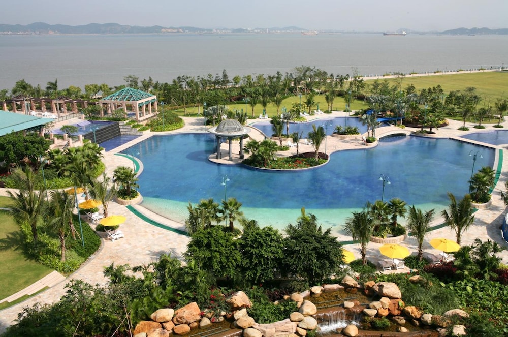 Guangzhou Nansha Grand Hotel — 4-Star Luxury Hotel in Guangzhou, People's Republic of China