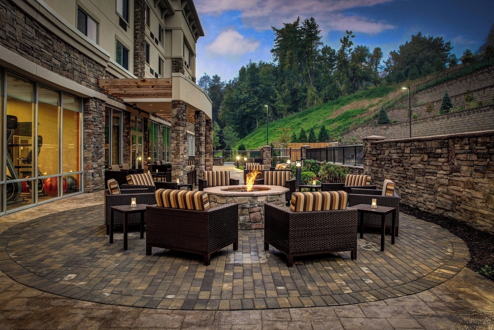 Courtyard Boone - photo 27