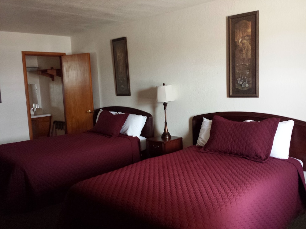 West Plains Motel - photo 14