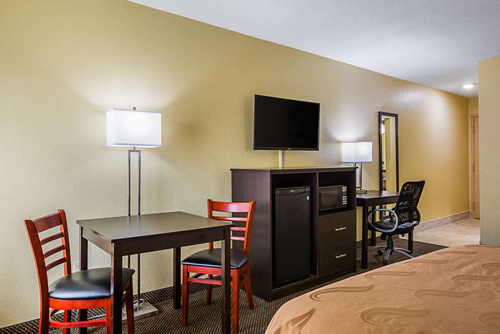 Quality Inn & Suites Greensburg I 74 - photo 12