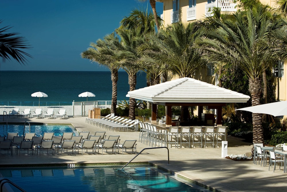 Edgewater Beach Hotel - photo 31