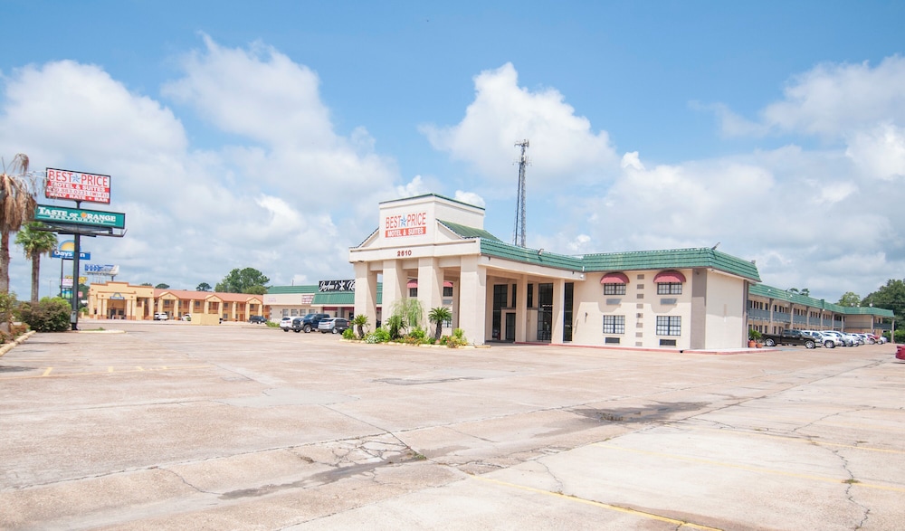 Best Price Motel and Suites - photo 18