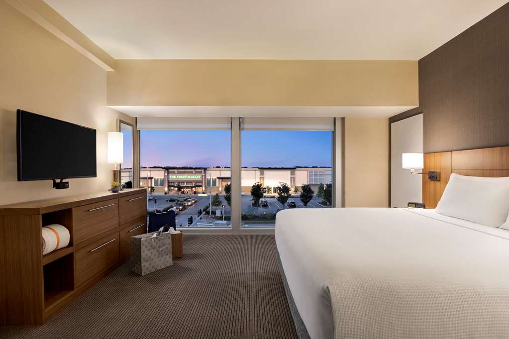 Hyatt Place Virginia Beach Town Center - photo 26