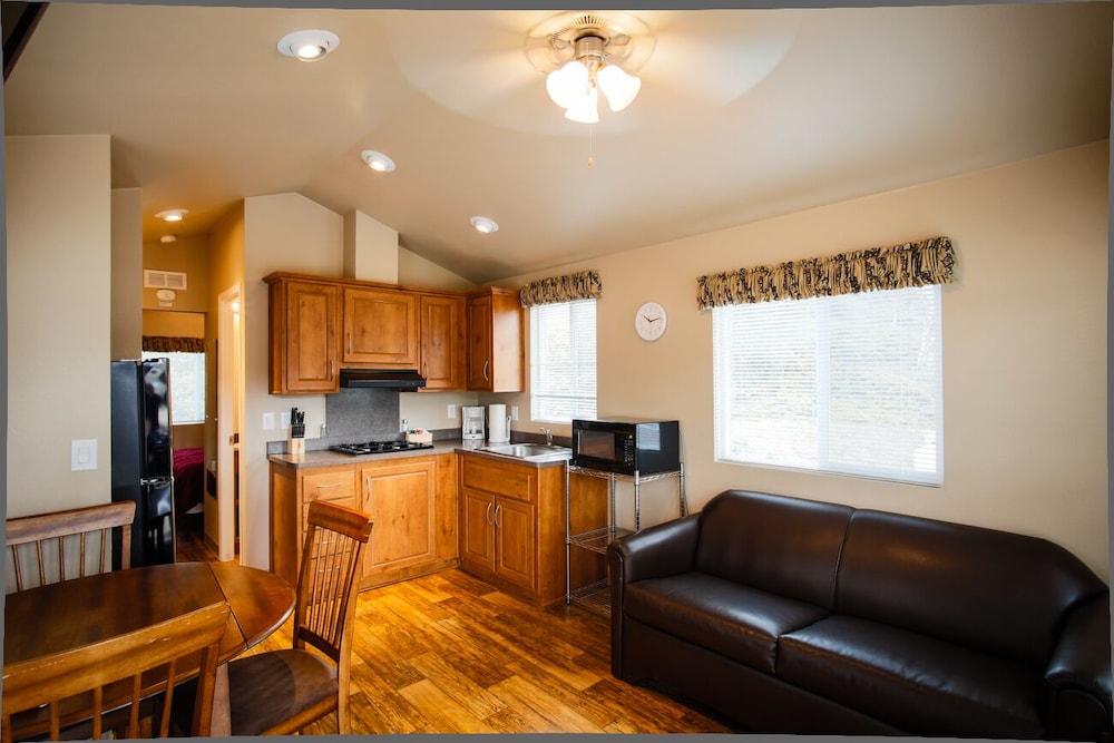 Pio Pico RV Resort & Campground - photo 13