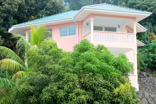 HORIZON selfcatering — 4-Star Luxury Hotel in Beau Vallon, Seychelles