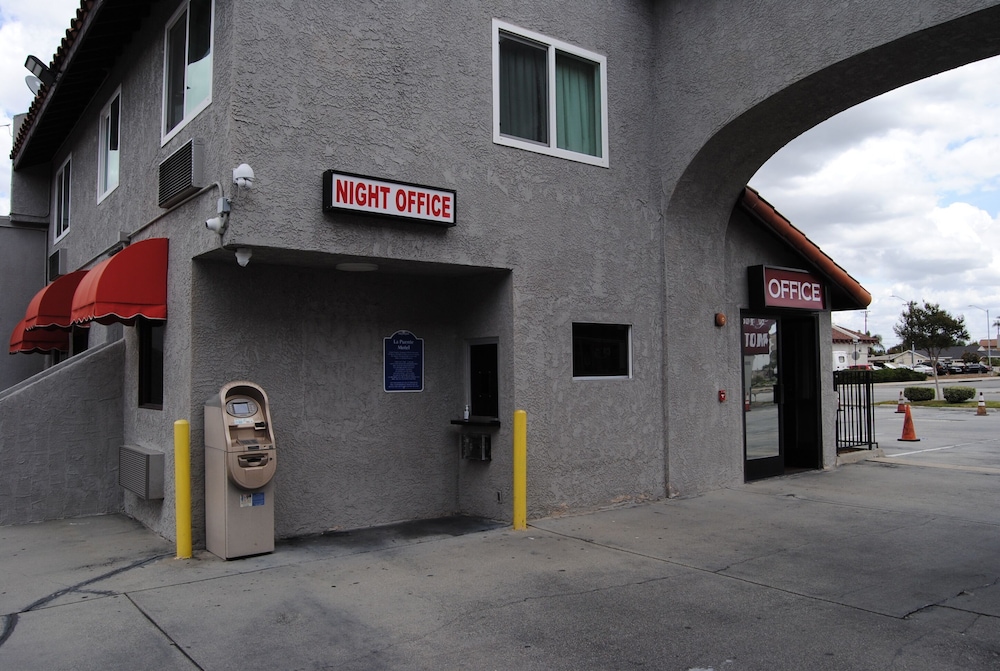 La Puente Inn Motel - photo 57
