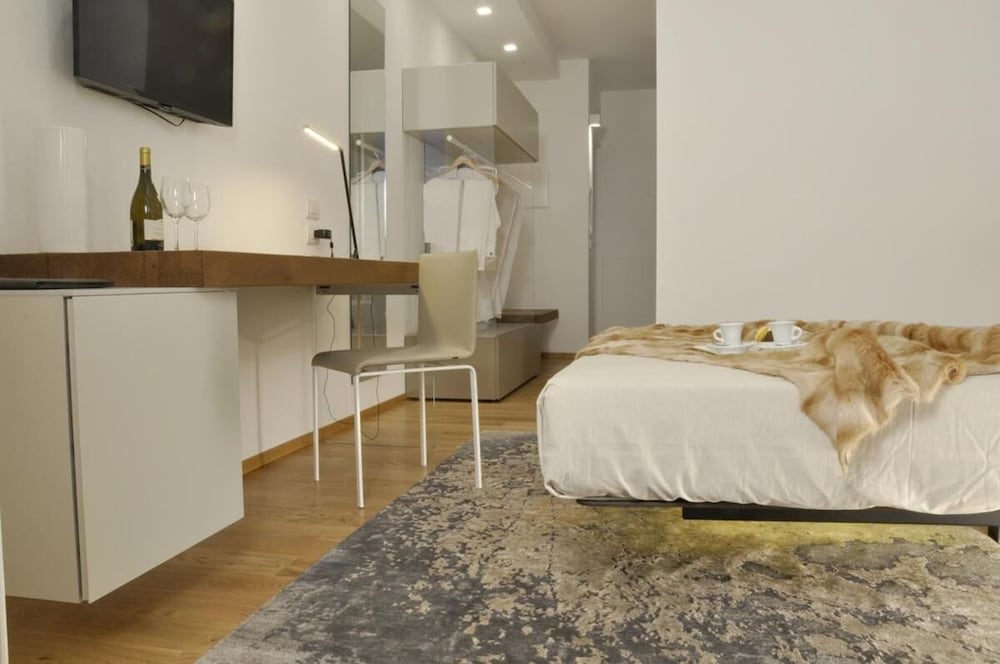 Chiaroscuro - last minute hotel in Belforte Del Chienti