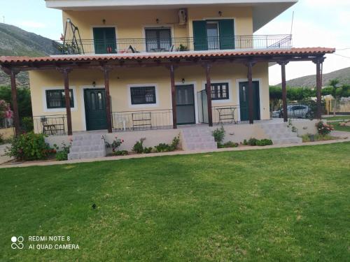 Riva D' Ostria — hotel in Thivai