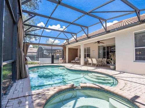 Luxury Disney Villa 5BR With Private Pool and Spa — 4-Star Luxury Hotel in Orlando, United States