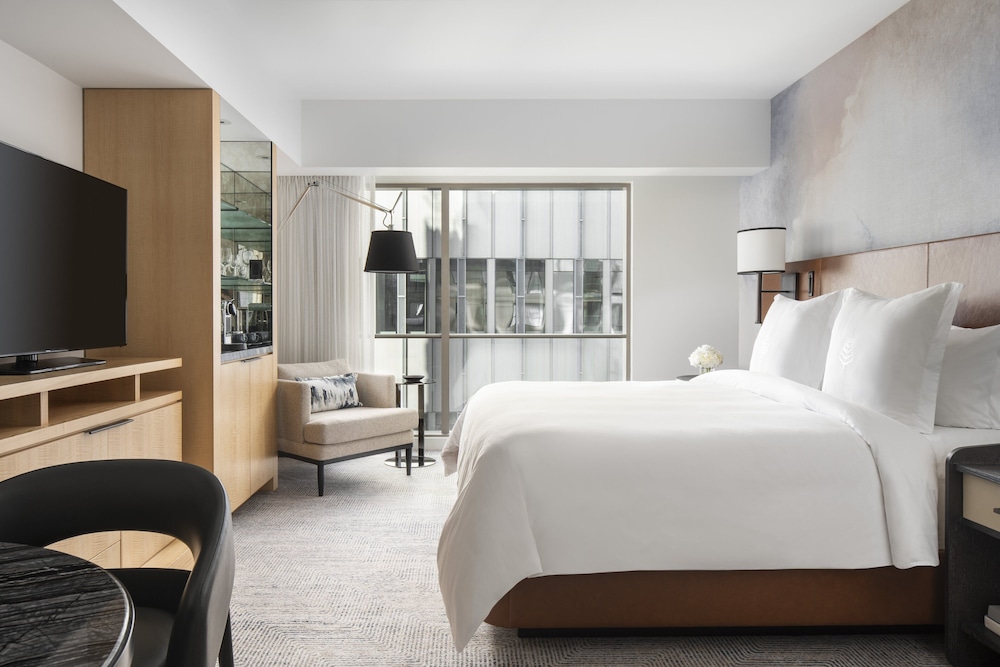 Four Seasons Hotel Seattle - photo 18