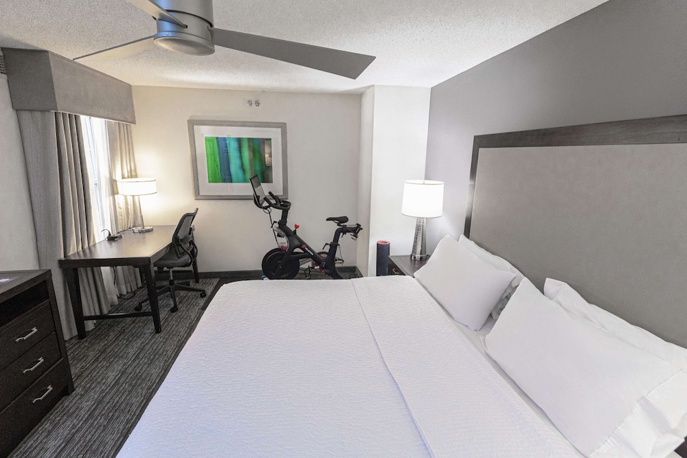 Homewood Suites by Hilton Mahwah - photo 9