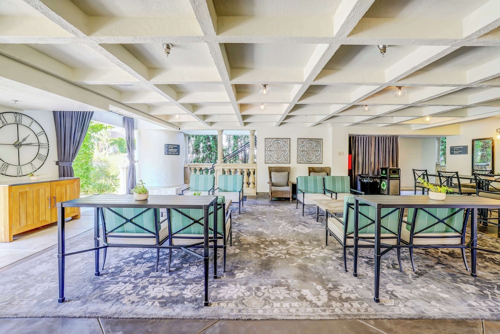 The Lodge at Healdsburg tapestry Collection by Hilton - photo 11