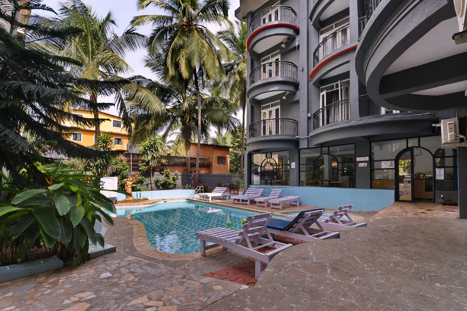 OYO Townhouse 256 Silver Palm Resort