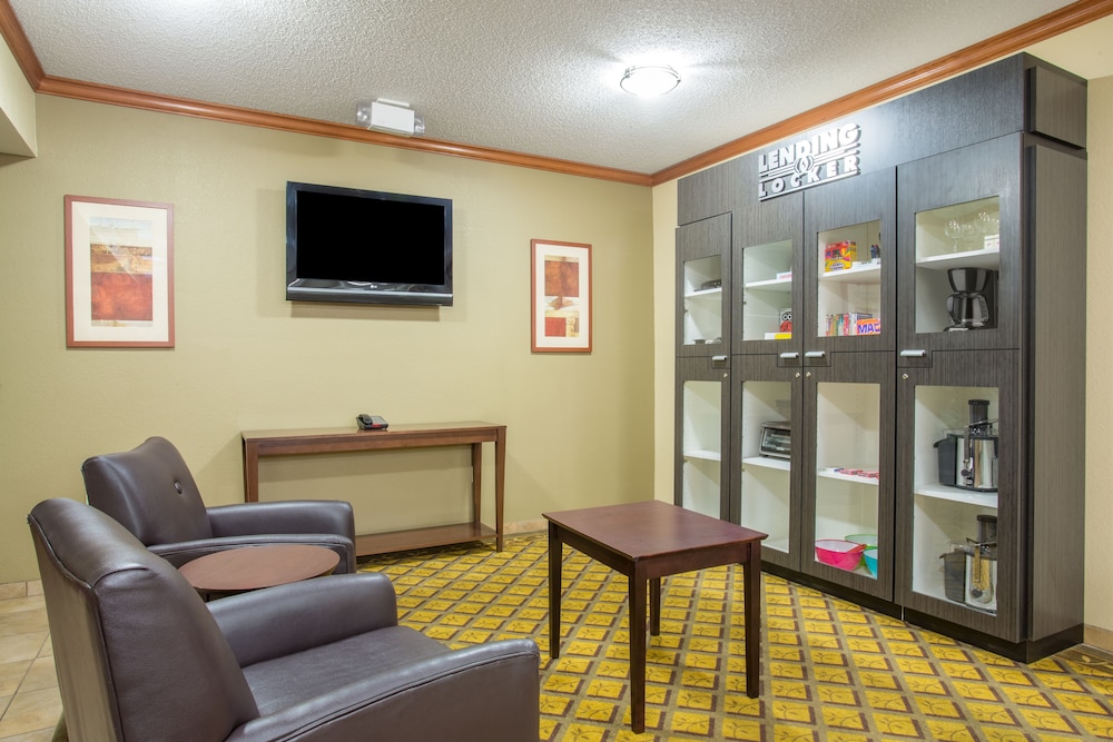 Candlewood Suites Nogales by IHG - photo 46