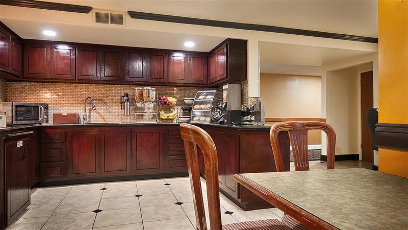 Best Western Orchard Inn - photo 14