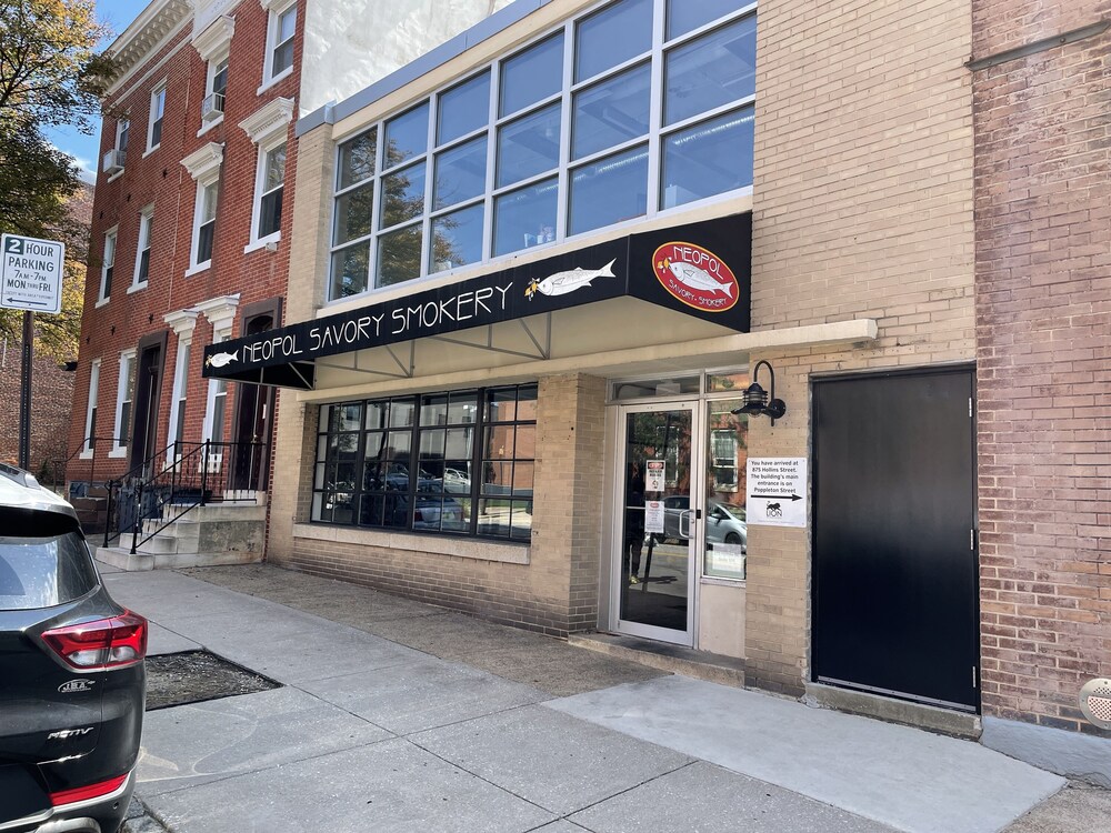 Downtown Suite Close to Topgolf Horseshoe Casino UM Baltimore - photo 17