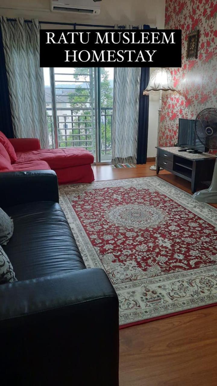 Ratu Musleem Homestay — 4-Star Luxury Hotel in Kuala Selangor, Malaysia