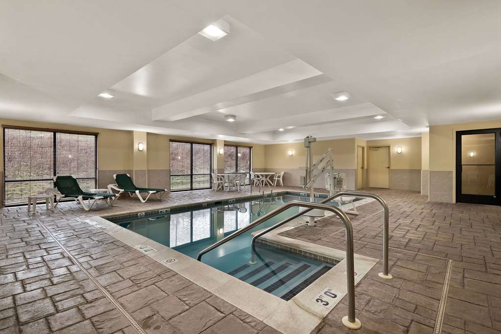 Comfort Suites Hummelstown Hershey - photo 20