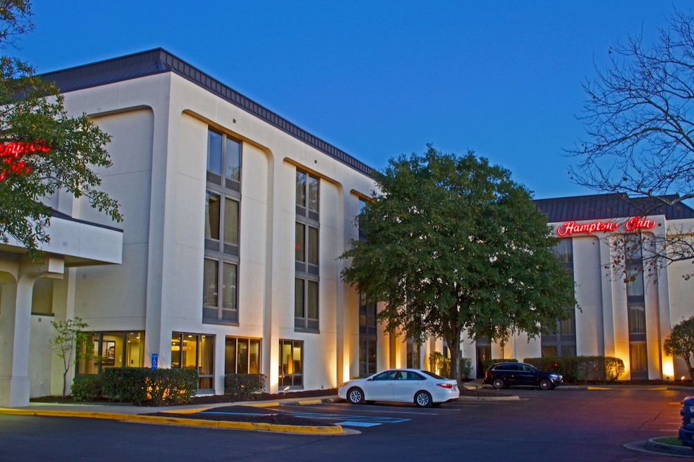 Hampton Inn Norfolk Chesapeake - photo 32
