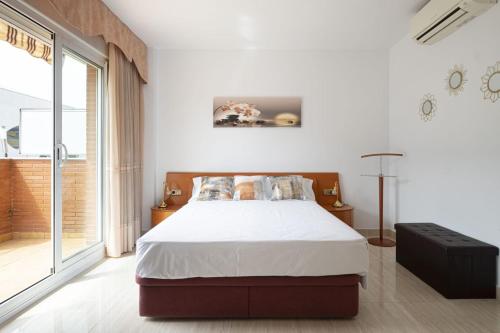 Centric apartment gran via fira montjuic — 4-Star Luxury Hotel in L'hospitalet De Llobregat, Spain