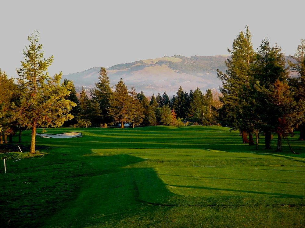 DoubleTree by Hilton Sonoma Wine Country - photo 49
