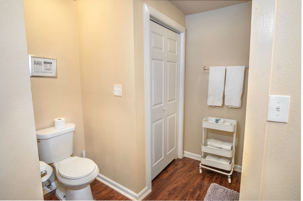 Nice 3br 2ba Near Downtown 2 min At&t Center - photo 19