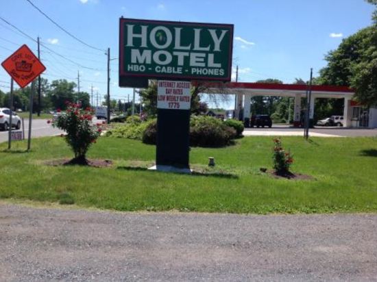 Holly Motel Southampton — Southampton