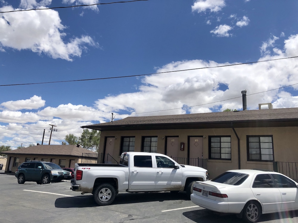 Cody Motel - photo 17